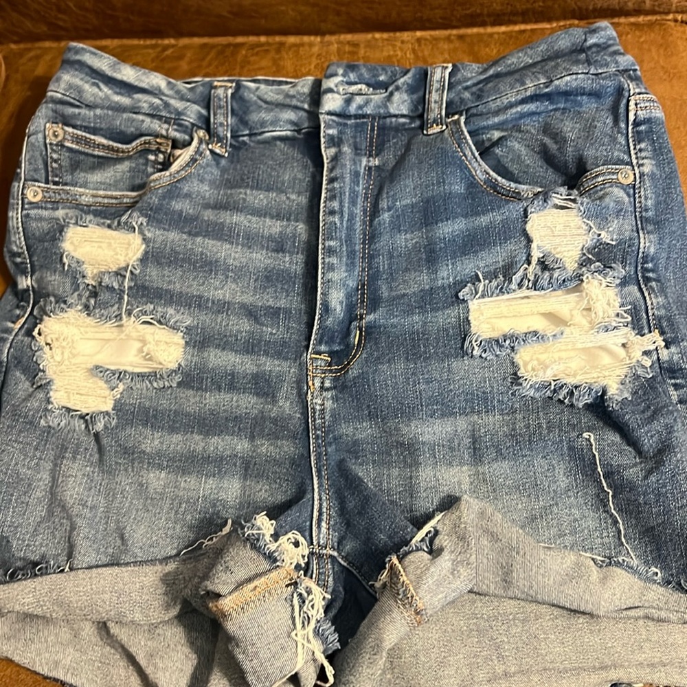 American Eagle Curvy High Rise Shortie shorts.